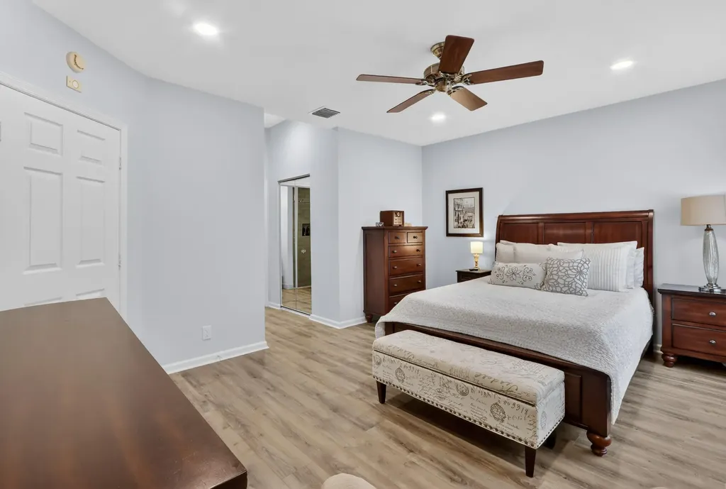 8446 Via Serena Boca Raton FL 33433