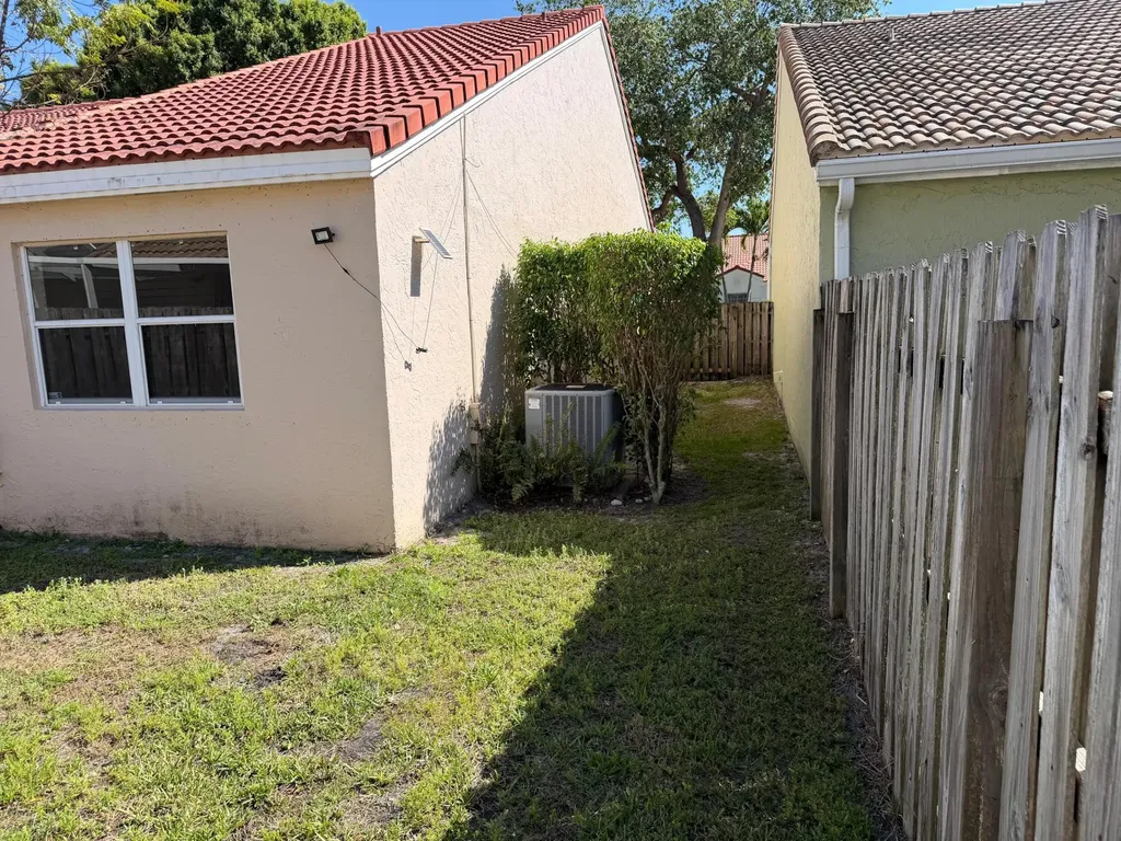 10123 Caoba Street Palm Beach Gardens FL 33410
