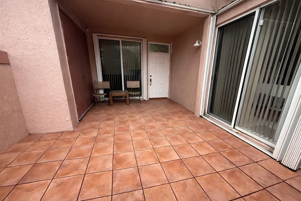 11824 Royal Palm Boulevard Coral Springs FL 33065