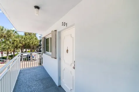 2010 S Federal Highway Boynton Beach FL 33435