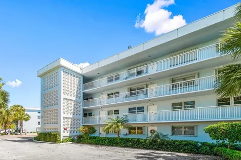 2010 S Federal Highway Boynton Beach FL 33435