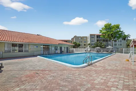 1830 SW 81st Avenue North Lauderdale FL 33068