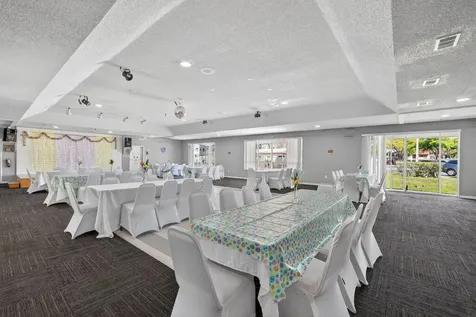 1830 SW 81st Avenue North Lauderdale FL 33068