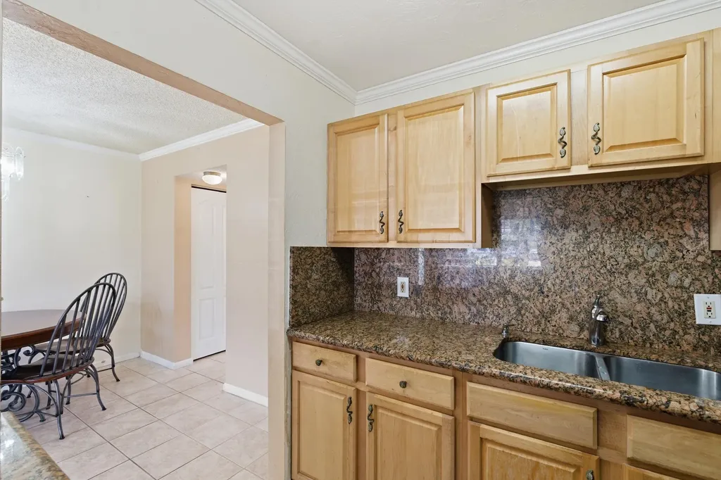 115 Markham F Deerfield Beach FL 33442