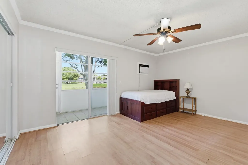 115 Markham F Deerfield Beach FL 33442