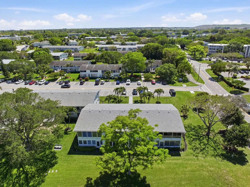 115 Markham F Deerfield Beach FL 33442