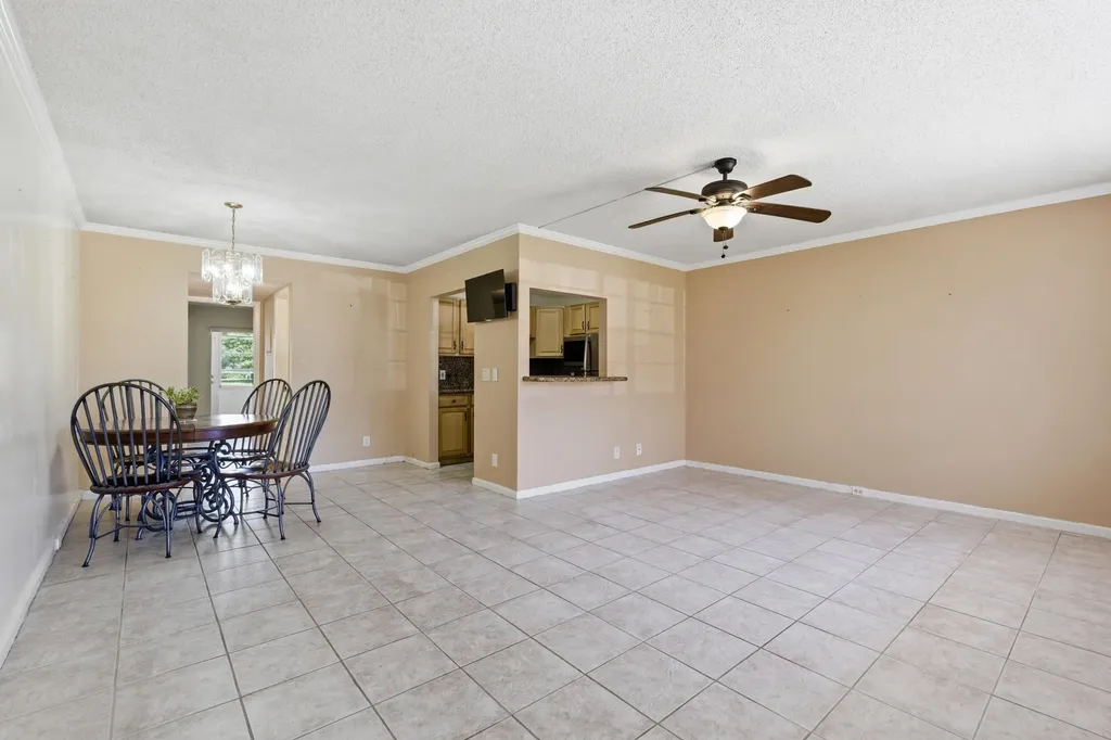 115 Markham F Deerfield Beach FL 33442