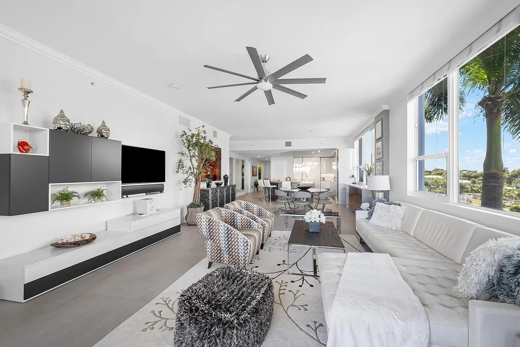 701 SE 21st Avenue Deerfield Beach FL 33441