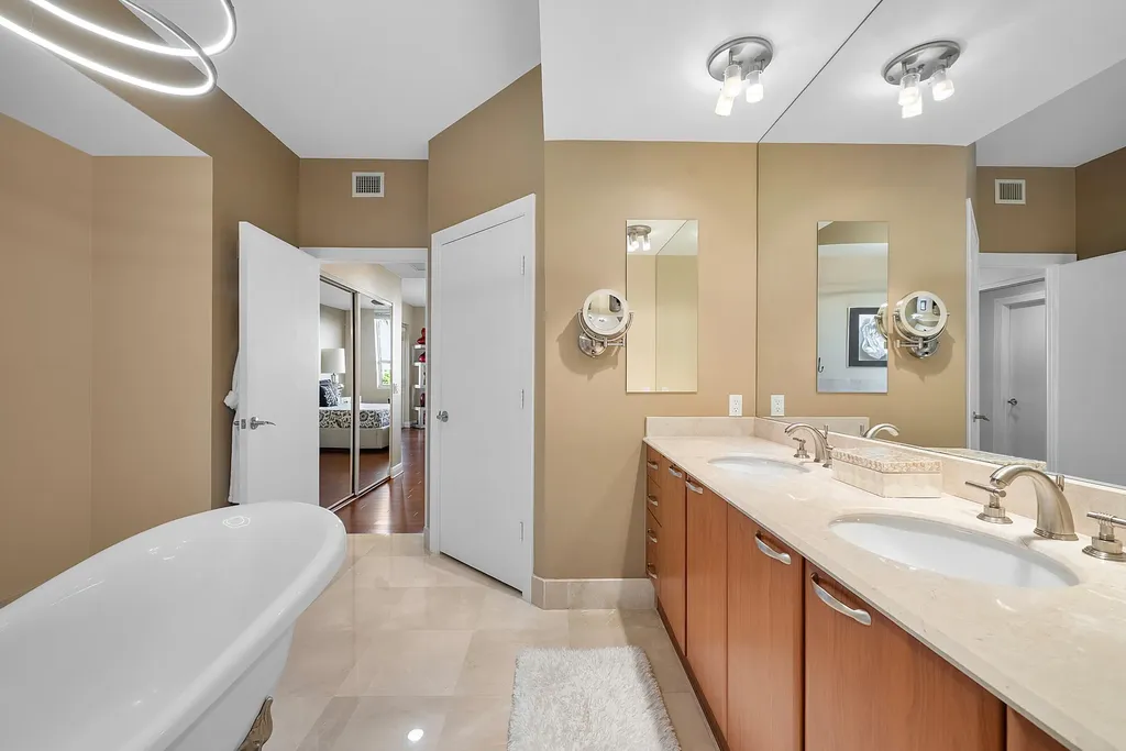 701 SE 21st Avenue Deerfield Beach FL 33441