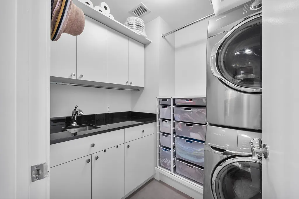 701 SE 21st Avenue Deerfield Beach FL 33441