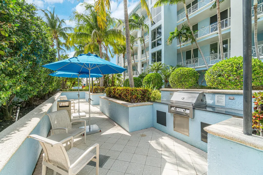 701 SE 21st Avenue Deerfield Beach FL 33441
