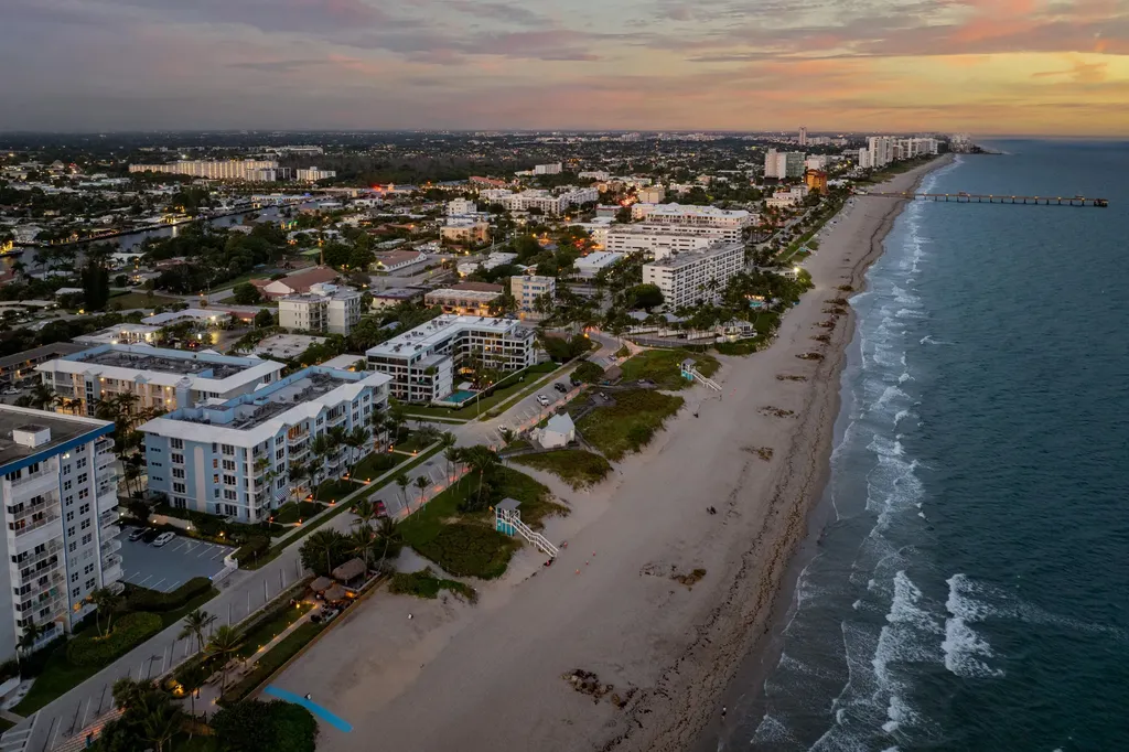 701 SE 21st Avenue Deerfield Beach FL 33441