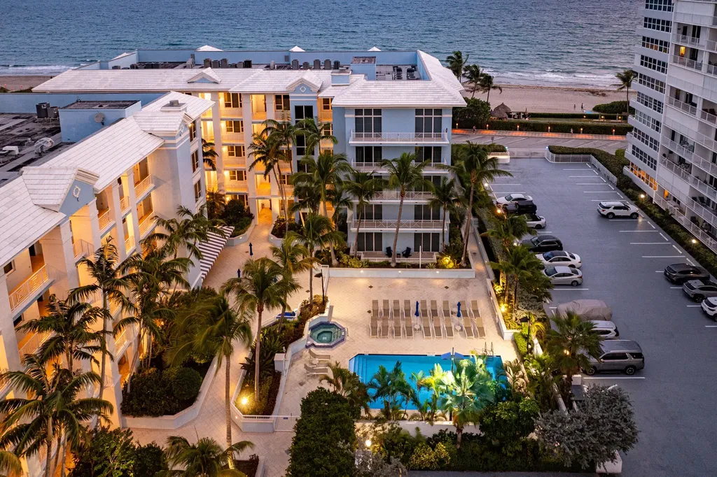 701 SE 21st Avenue Deerfield Beach FL 33441