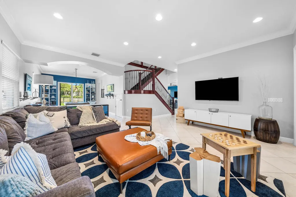 8867 Starhaven Cove Boynton Beach FL 33473