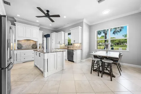 8867 Starhaven Cove Boynton Beach FL 33473