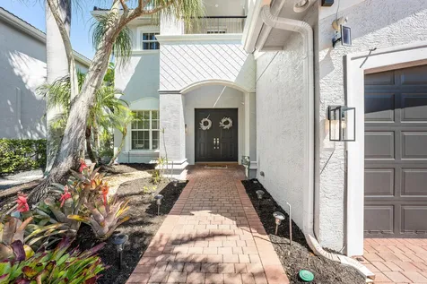 8867 Starhaven Cove Boynton Beach FL 33473