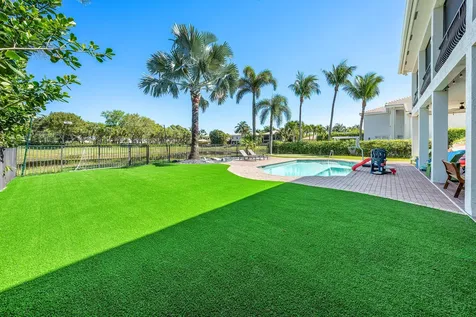 8867 Starhaven Cove Boynton Beach FL 33473