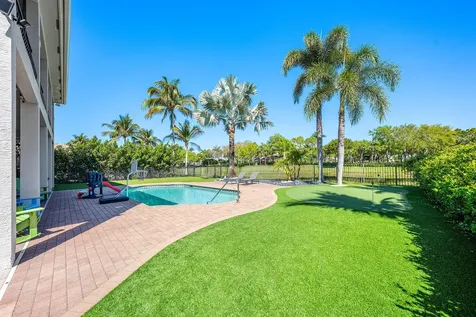 8867 Starhaven Cove Boynton Beach FL 33473