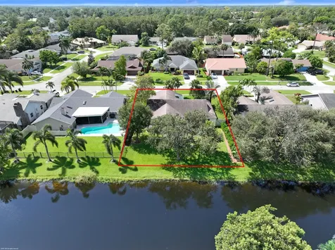 13781 Barberry Drive Wellington FL 33414