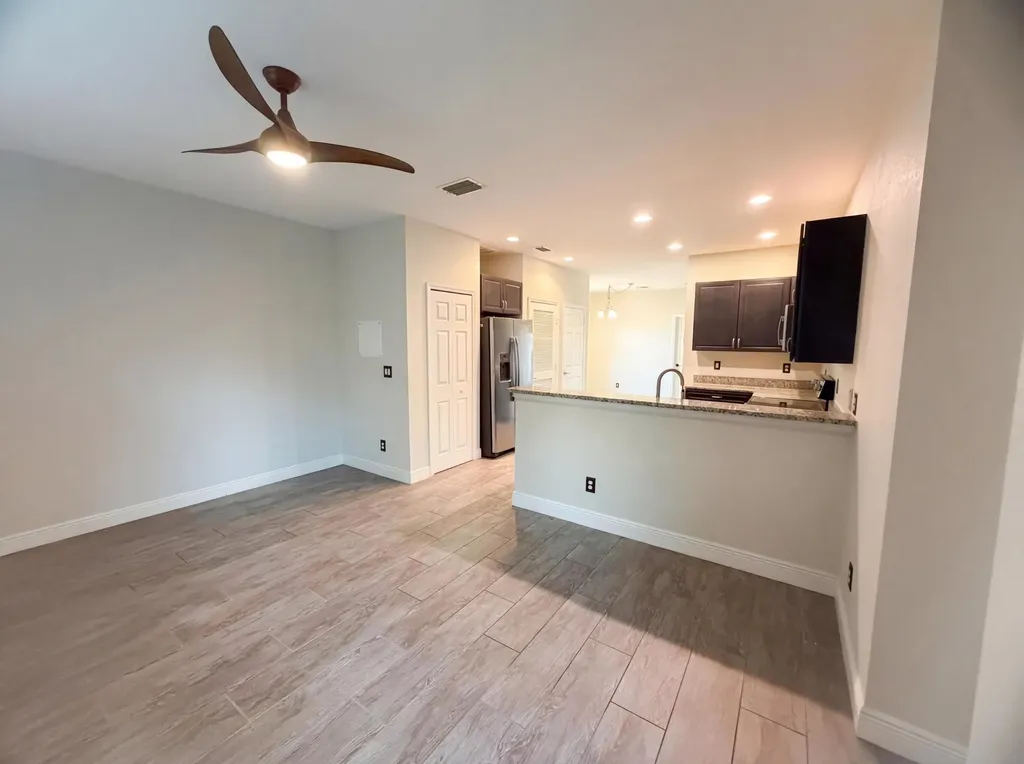 758 NE Hawks Ridge Way Port St Lucie FL 34983