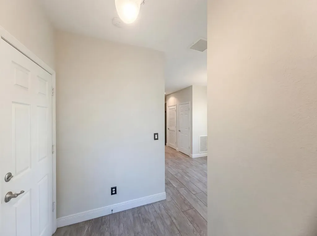 758 NE Hawks Ridge Way Port St Lucie FL 34983