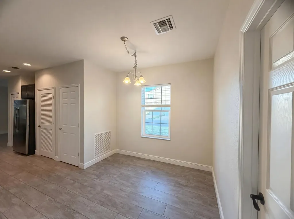 758 NE Hawks Ridge Way Port St Lucie FL 34983