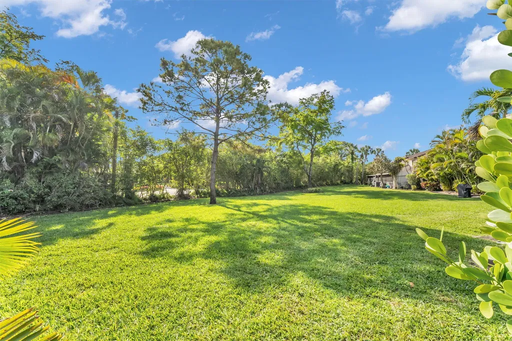 20824 Boca Ridge Drive N Boca Raton FL 33428