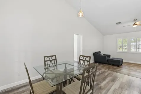 435 61st Avenue Vero Beach FL 32968