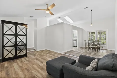 435 61st Avenue Vero Beach FL 32968