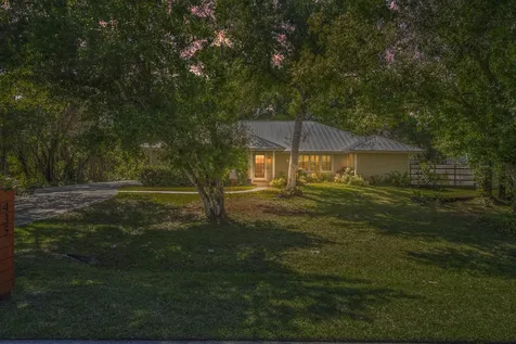 435 61st Avenue Vero Beach FL 32968