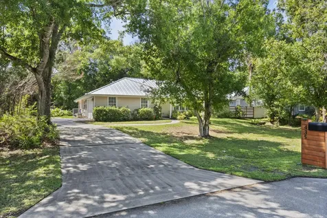 435 61st Avenue Vero Beach FL 32968