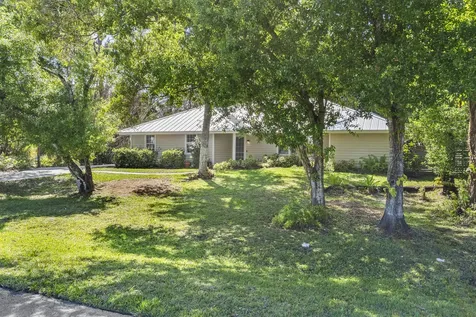 435 61st Avenue Vero Beach FL 32968