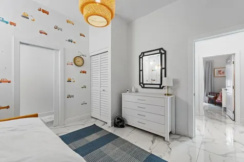 423 Avenida Alegre West Palm Beach FL 33405