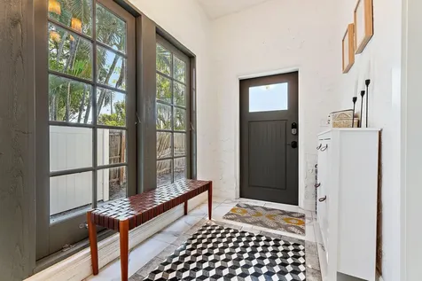 423 Avenida Alegre West Palm Beach FL 33405