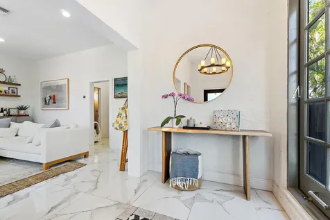 423 Avenida Alegre West Palm Beach FL 33405