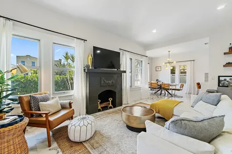 423 Avenida Alegre West Palm Beach FL 33405