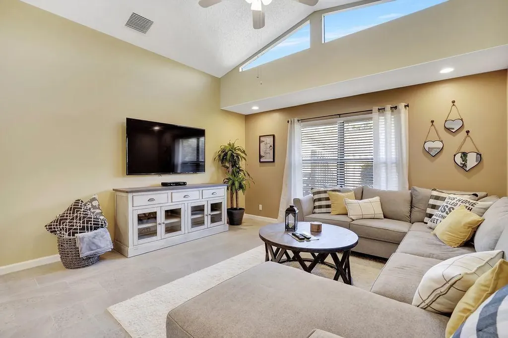 14148 Paddock Drive Wellington FL 33414