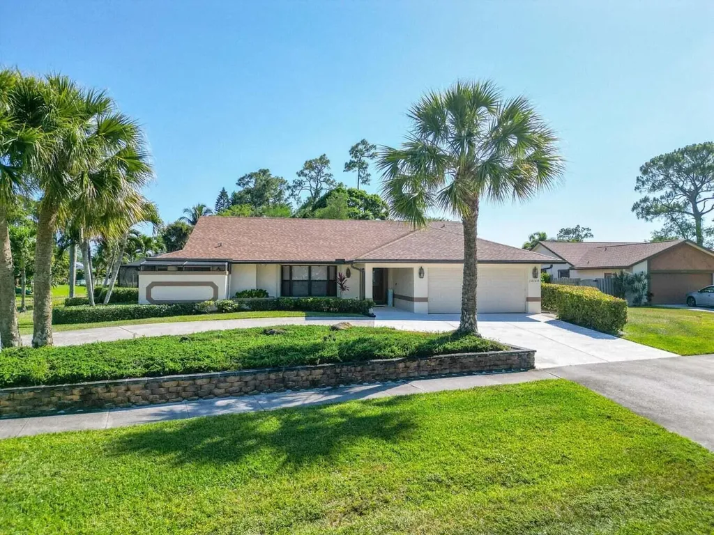 14148 Paddock Drive Wellington FL 33414