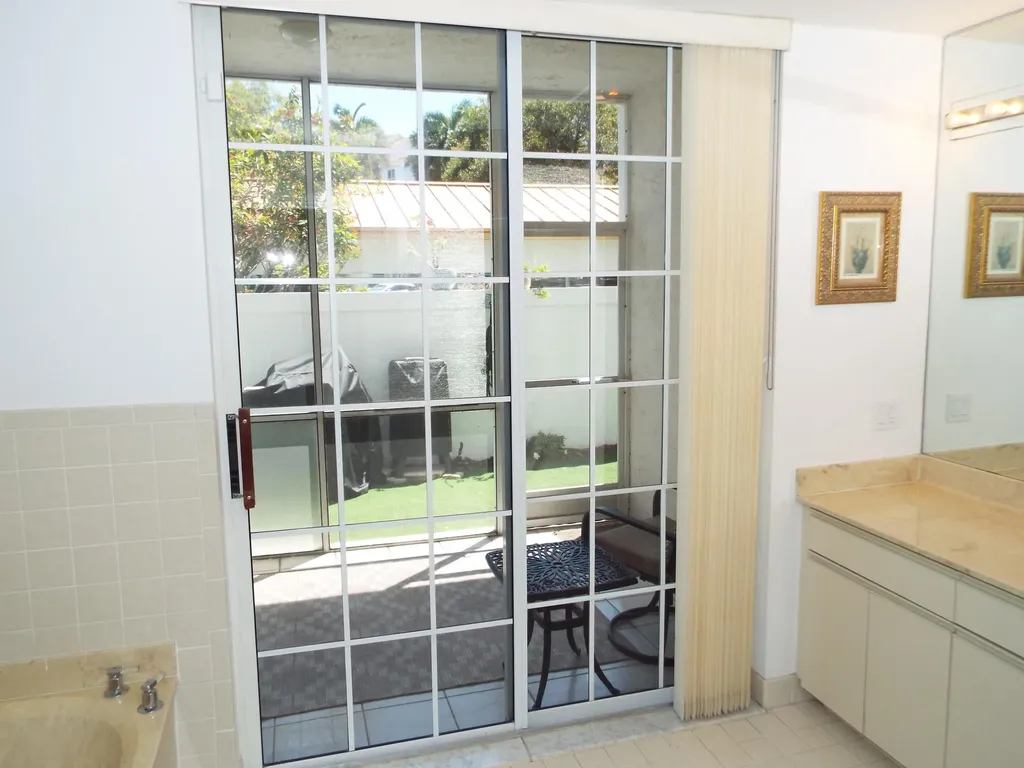 4128 W Palm Aire Drive Pompano Beach FL 33069