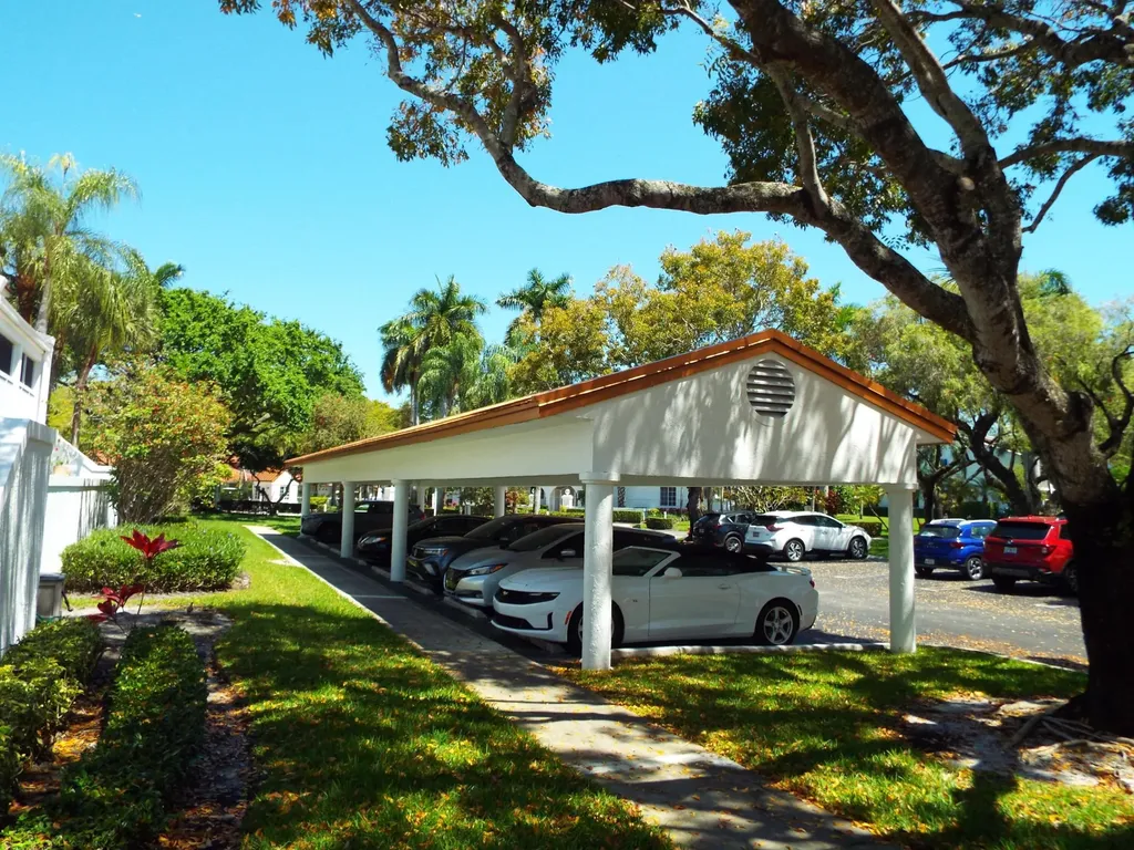 4128 W Palm Aire Drive Pompano Beach FL 33069