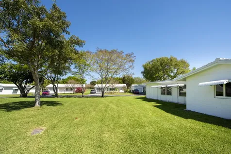 1651 NW 82nd Terrace Plantation FL 33322