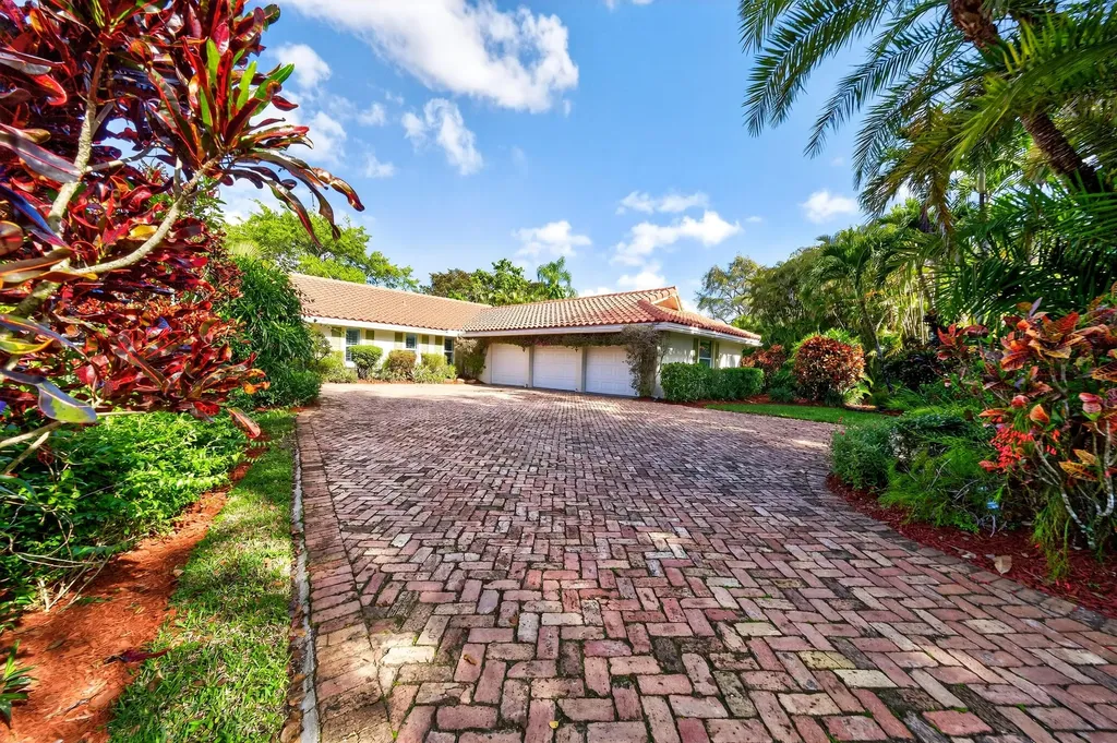 7411 Annapolis Lane Parkland FL 33067