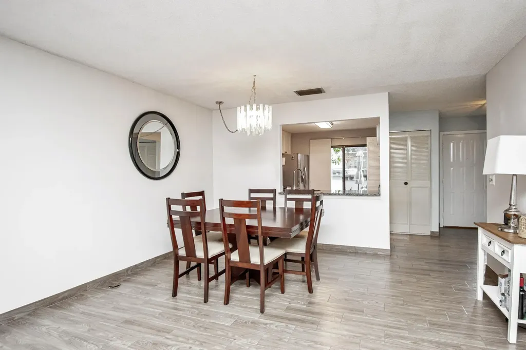 379 Ottawa Court Royal Palm Beach FL 33411