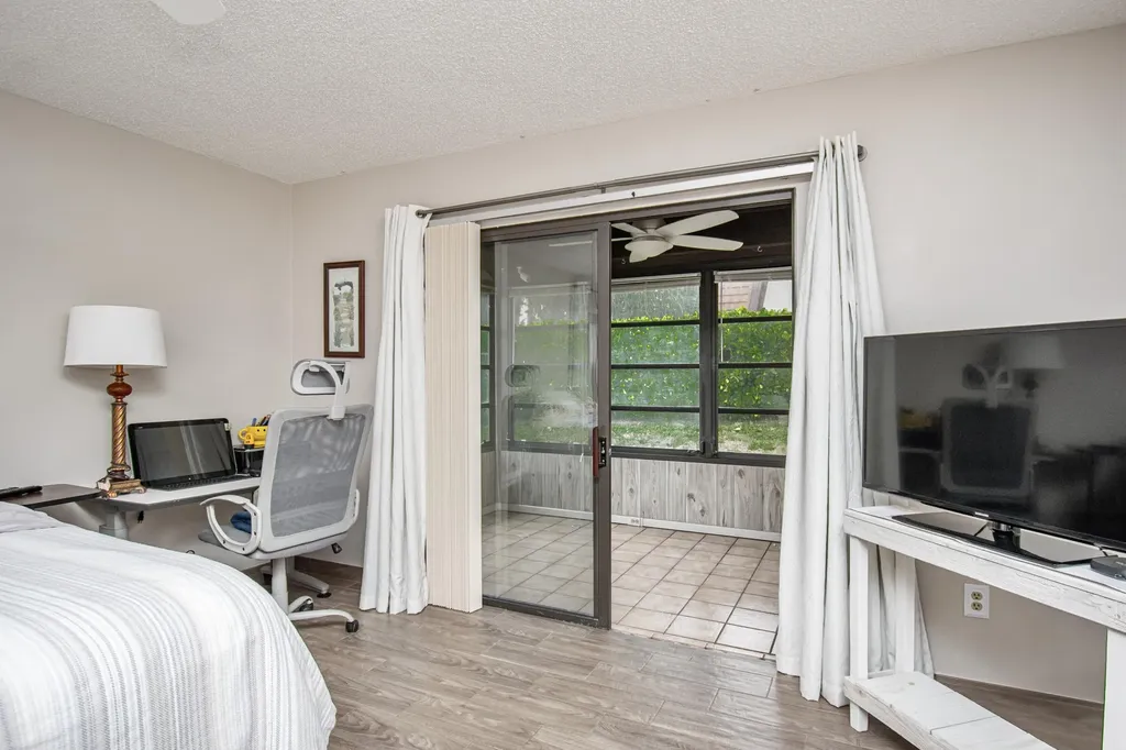 379 Ottawa Court Royal Palm Beach FL 33411