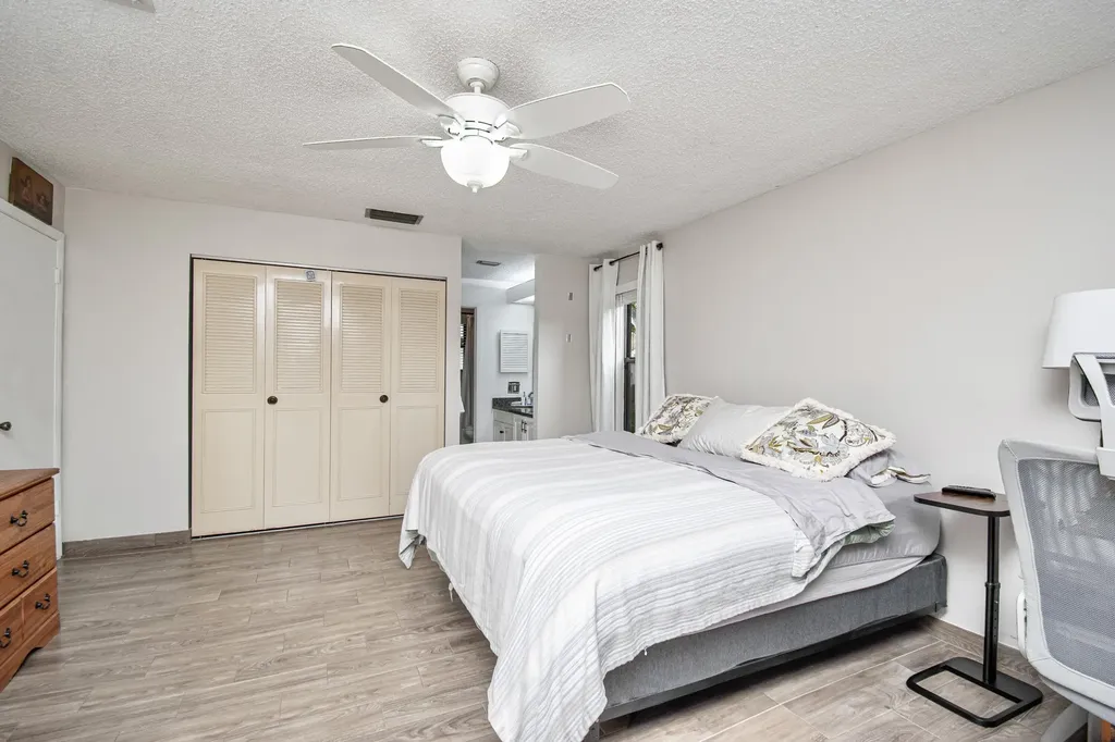 379 Ottawa Court Royal Palm Beach FL 33411
