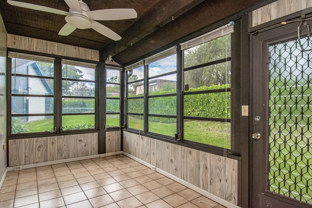 379 Ottawa Court Royal Palm Beach FL 33411