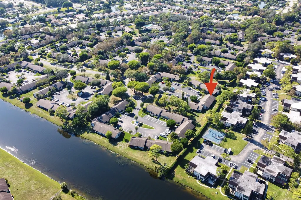 379 Ottawa Court Royal Palm Beach FL 33411