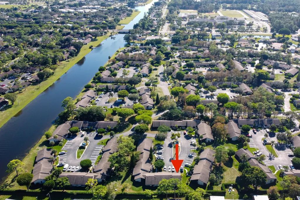 379 Ottawa Court Royal Palm Beach FL 33411