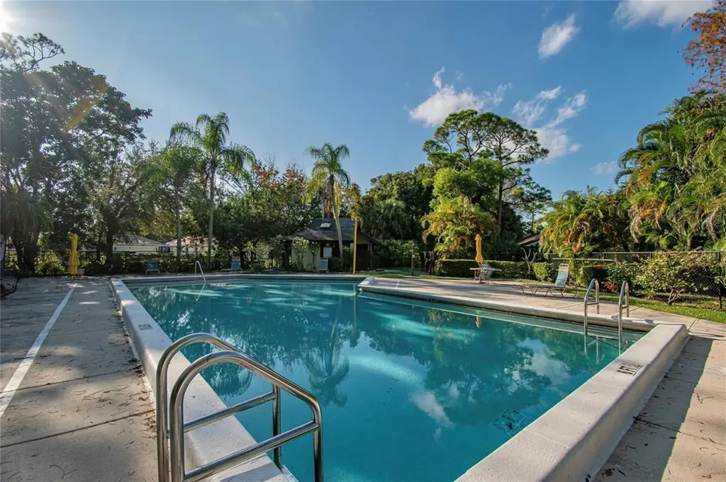 379 Ottawa Court Royal Palm Beach FL 33411