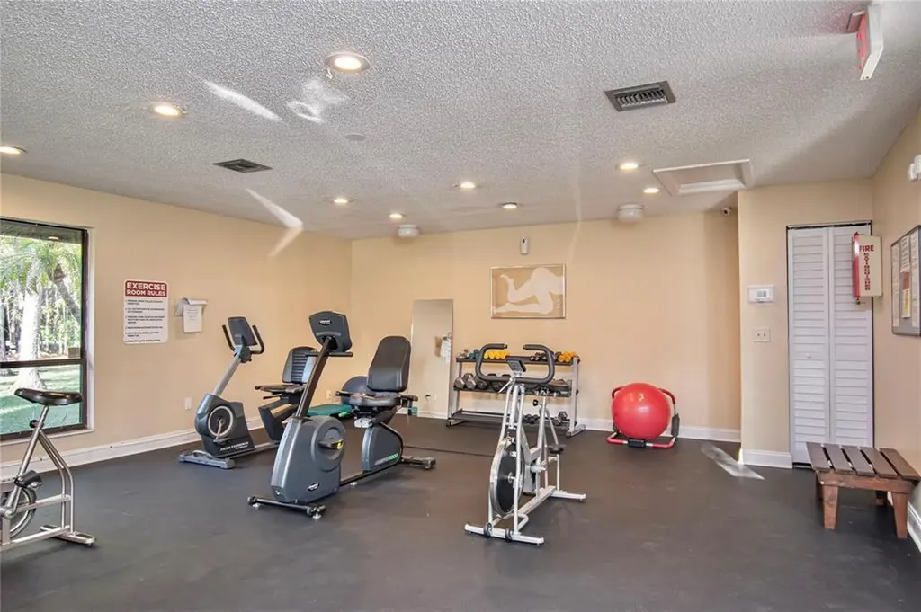 379 Ottawa Court Royal Palm Beach FL 33411